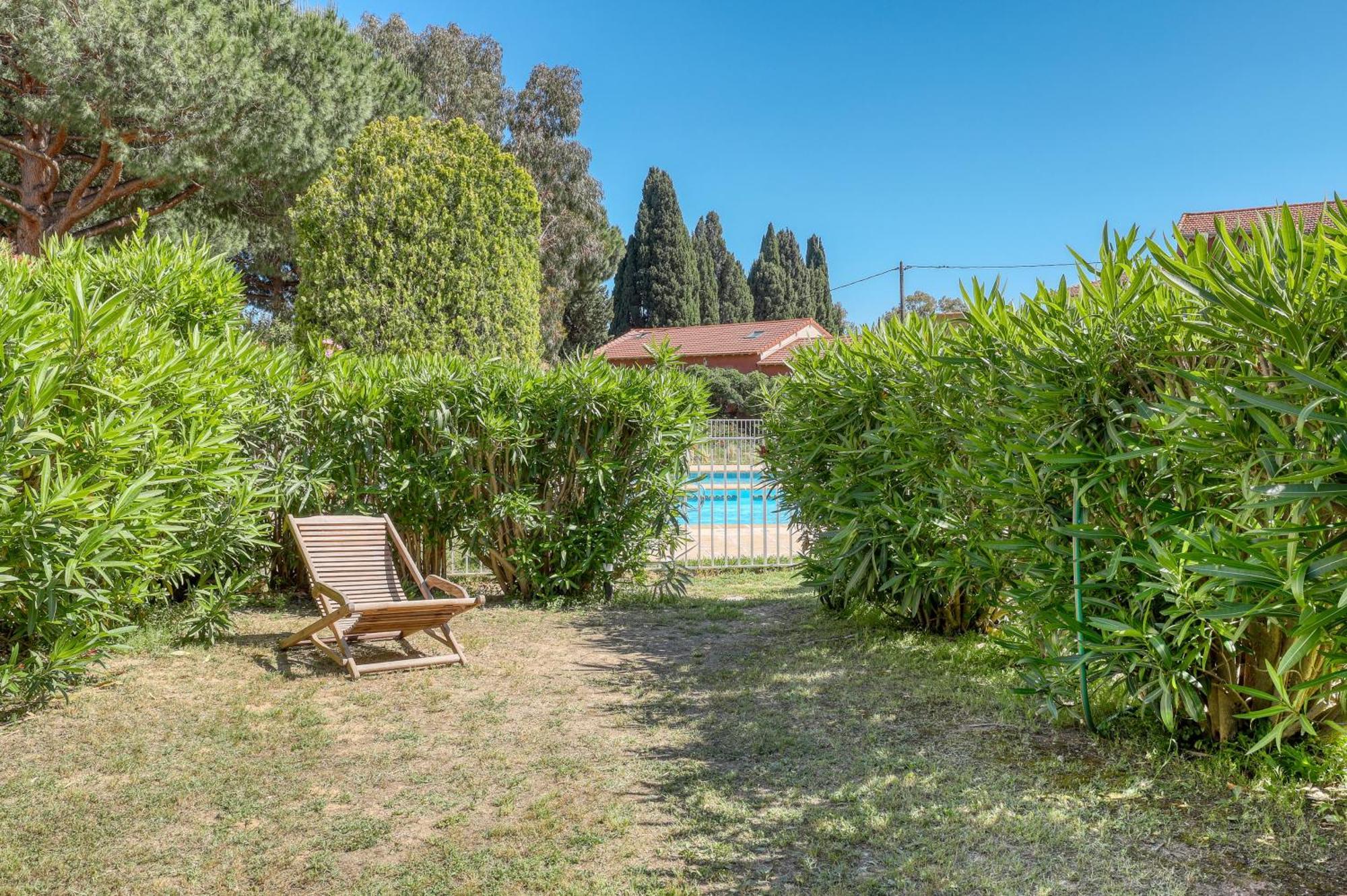 Magnificent Newly Renovated Close To Beach & Swimming Pool Le Lavandou Bagian luar foto
